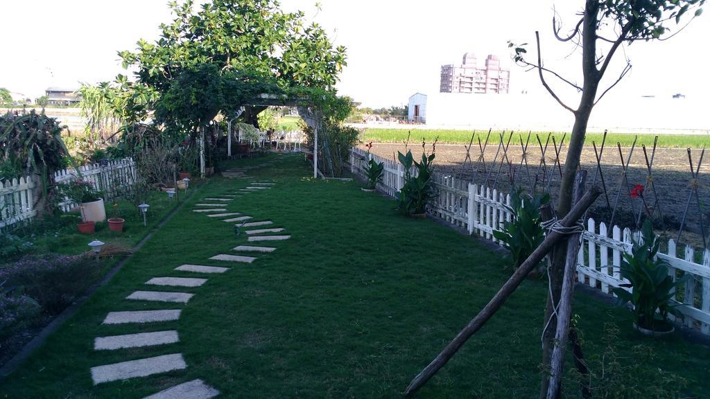Breadtree Homestay Уцзе Экстерьер фото